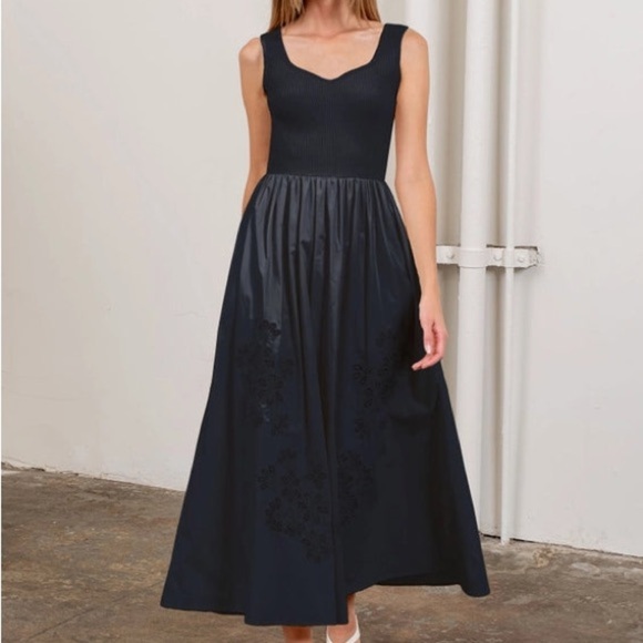 NWT MOON RIVER Sweater Top Eyelet Detail Midi Dress NAVY medium - Picture 2 of 15